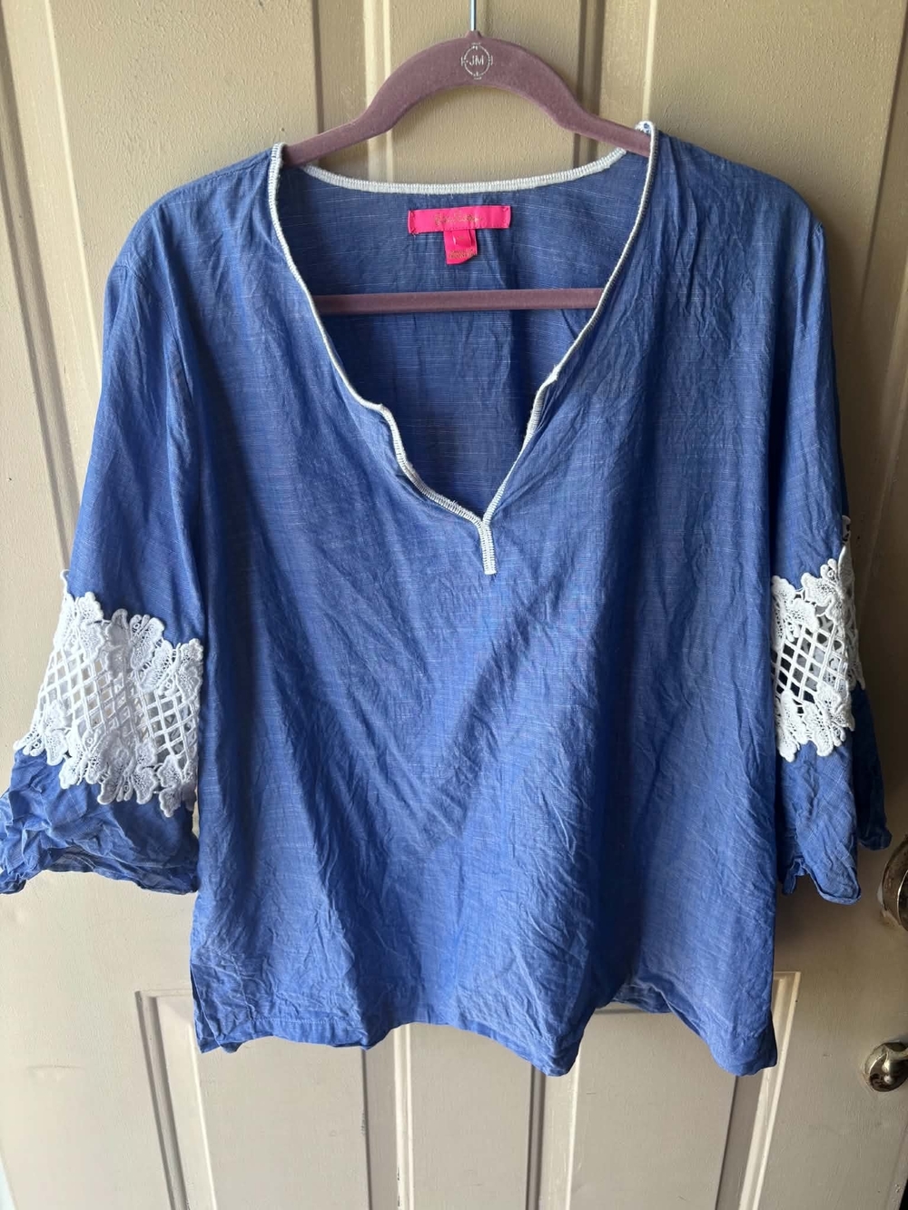 Lilly Pulitzer Blue Split-Neck Tunic with White Lace Sleeves